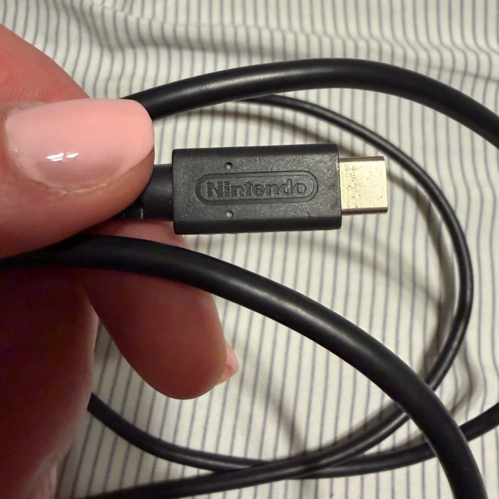 Nintendo - Picture 2 of 3